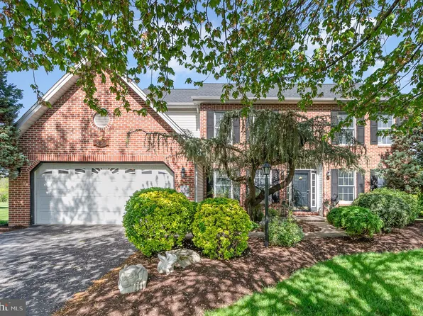 5 Irongate Ct, Mechanicsburg, PA 17050