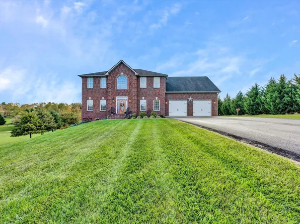 841 Scarlet Dr, Daleville, VA 24083