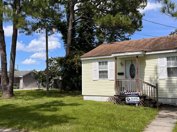 1200 Southlawn Blvd, New Orleans, LA 70114