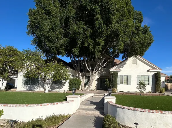 2625 N 24th St, Mesa, AZ 85213