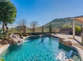 2017 E Creedance Blvd, Phoenix, AZ 85024