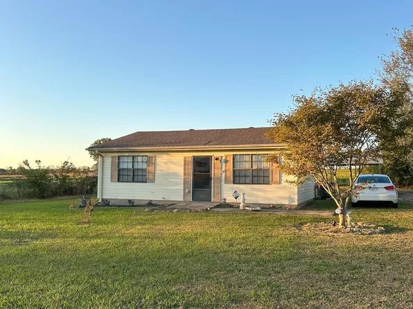 8115 River Rd, Muscle Shoals, AL 35661