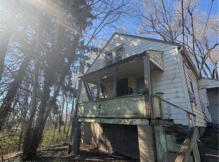 437 Warwick Ave, Zanesville, OH 43701