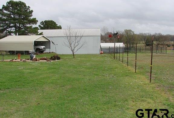 4th image of 5821 Highway 67