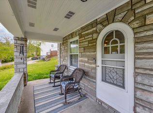 1432 Waterworks Rd, Newport, KY 41071