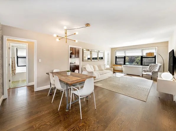 345 E 69th St APT 2F, Manhattan, NY 10021