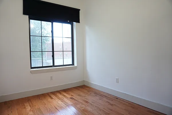 Rented by Rennit Inc. | media 12