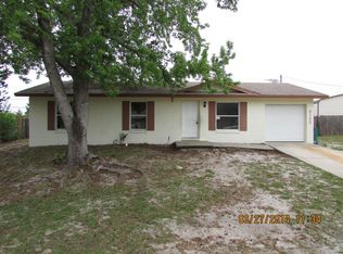 2152 Watts Dr, Mims, FL 32754