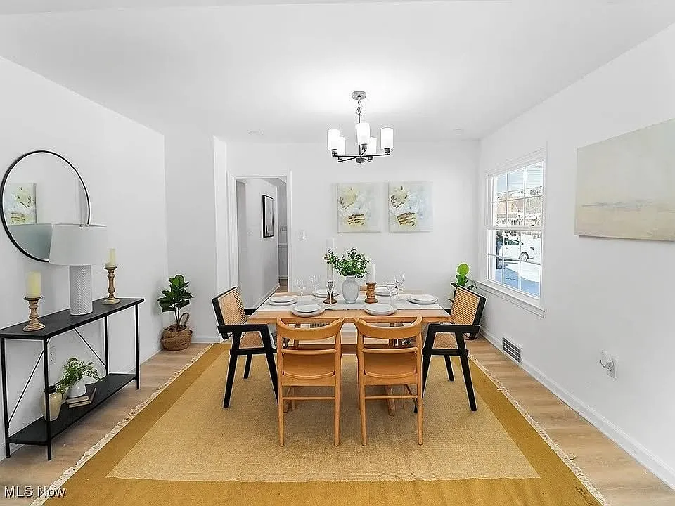 4 bed, 3460 sqft, $2,800 — Photo 3