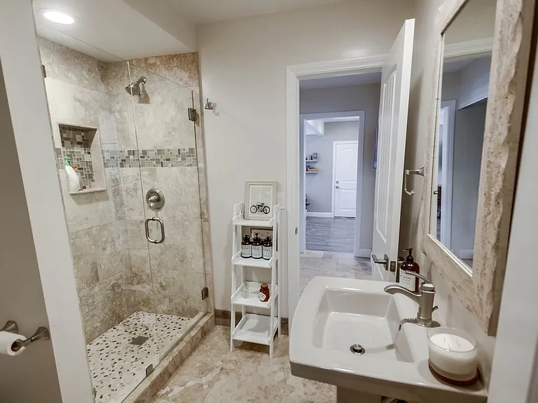 7832 Cinnabar Dr — Photo 23