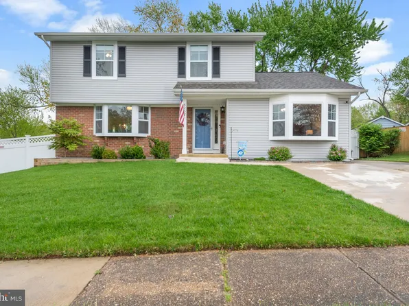 8262 Ahearn Dr, Millersville, MD 21108