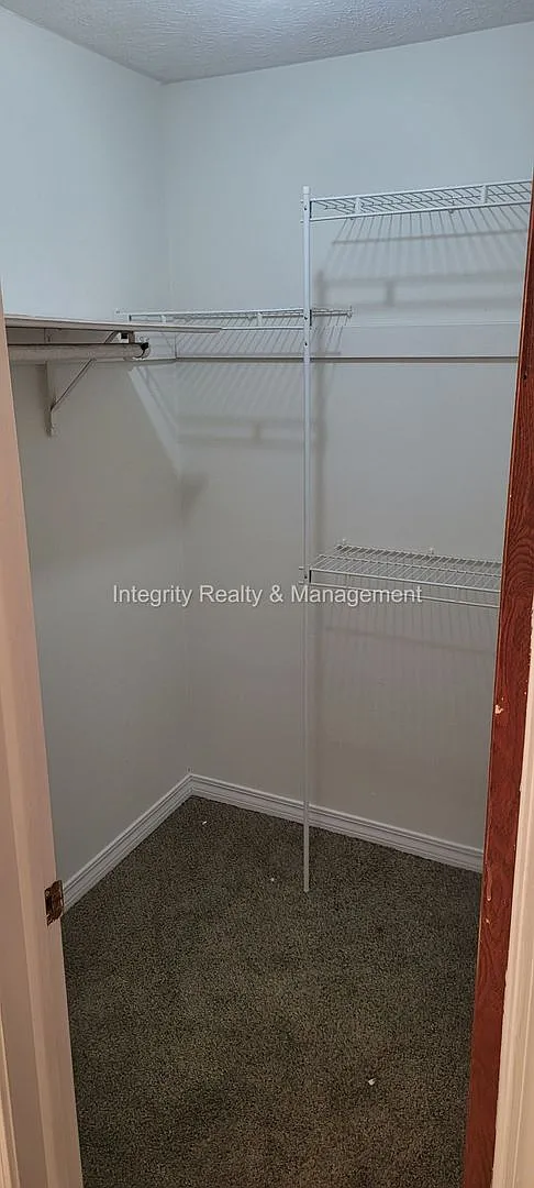 3BR/2BA single-story ranch-style home — Photo 3