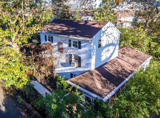 1664 Dekalb Pike, Blue Bell, PA 19422