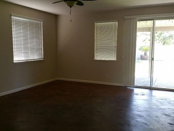 5th image of 2368 Sansome St