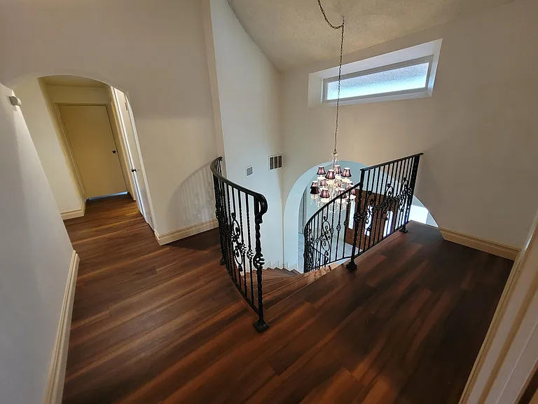 2050 Madonna Ln — Photo 25