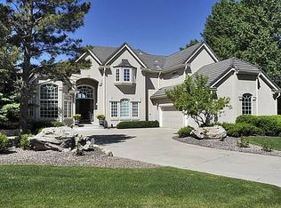 15 Red Tail Dr, Highlands Ranch, CO 80126