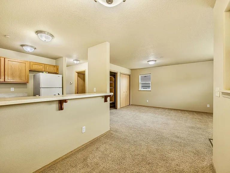 2037 SE Huckleberry Ave — Photo 12