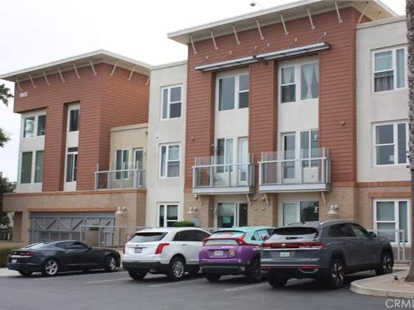 1901 Victoria Ave #110, Oxnard, CA 93035