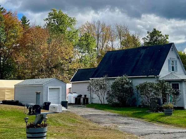 49 Liberty Road, Washington, ME 04574