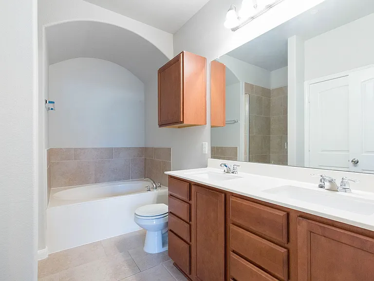 1620 Bryant Dr #2104 — Photo 12