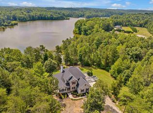 481 Crystal Cove Ln, Yanceyville, NC 27379