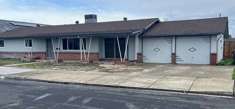 1st image of 102 Mylnar Ave