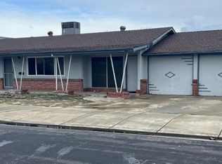 102 Mylnar Ave, Manteca, CA 95336