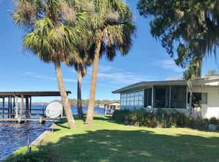 164 Wooten Rd, Crescent City, FL 32112