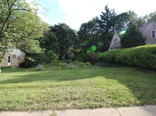 1305 Linwood Ave, Ann Arbor, MI 48103