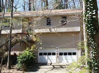 131 Little Brook Dr, Woodstock, GA 30188