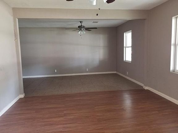3rd image of 531 Rocky Mountain Dr