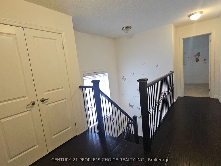 32 Meadowcreek Rd — Photo 16