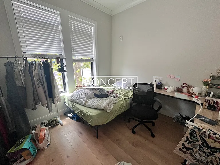 157 Everett St #203 — Photo 7