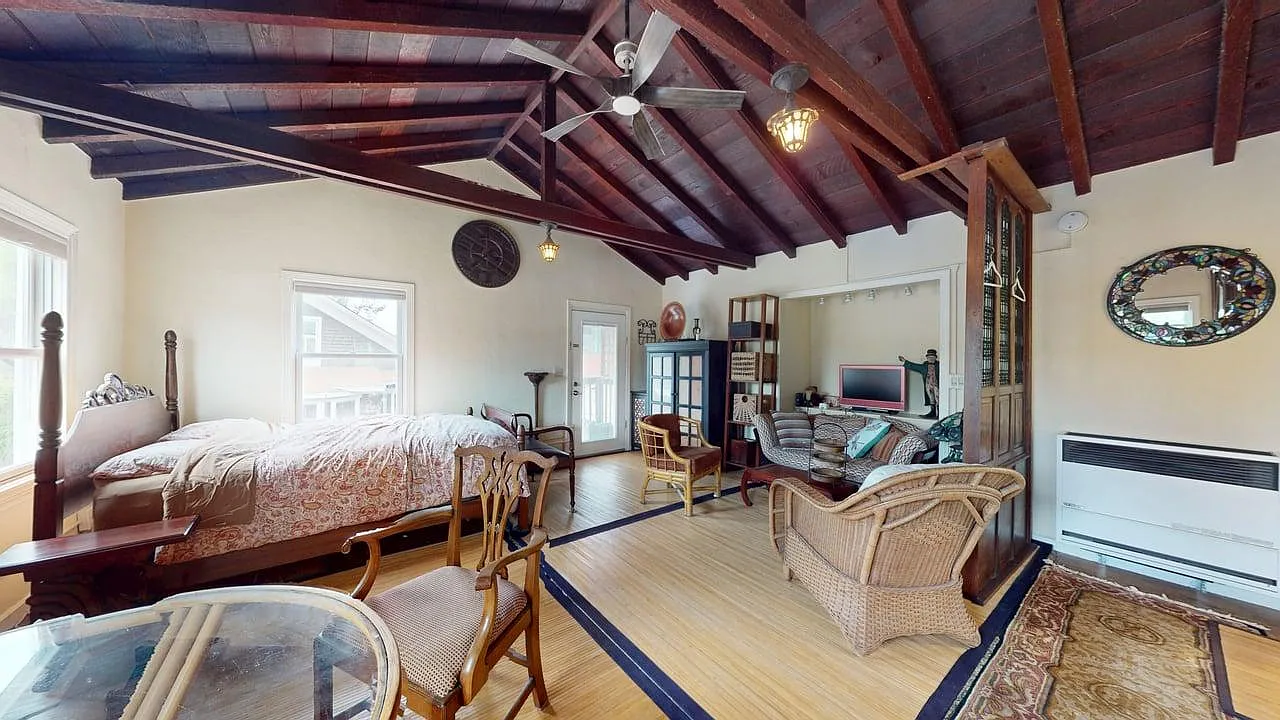 Studio, 537 sqft, $2,400 — Photo 4