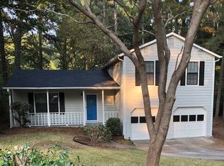 450 Sherwood Oaks Rd, Stone Mountain, GA 30087