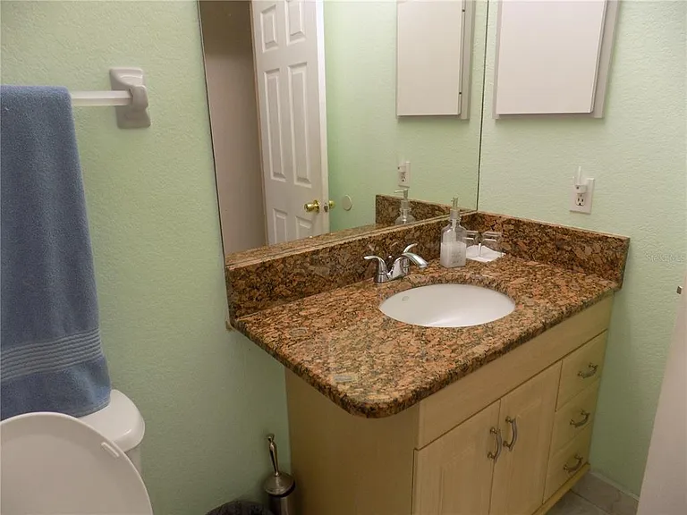 342 Millport St NW — Photo 8
