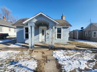 518 5th St, Perry, IA 50220
