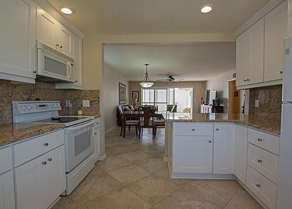 4th image of 182 E Garden Grn
