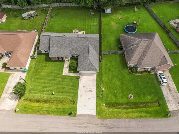 9873 Chapel Hill Dr, Denham Springs, LA 70706
