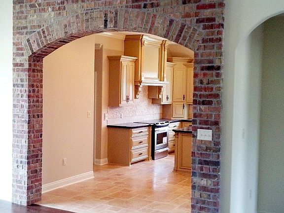 5th image of 542 Jewell Ln
