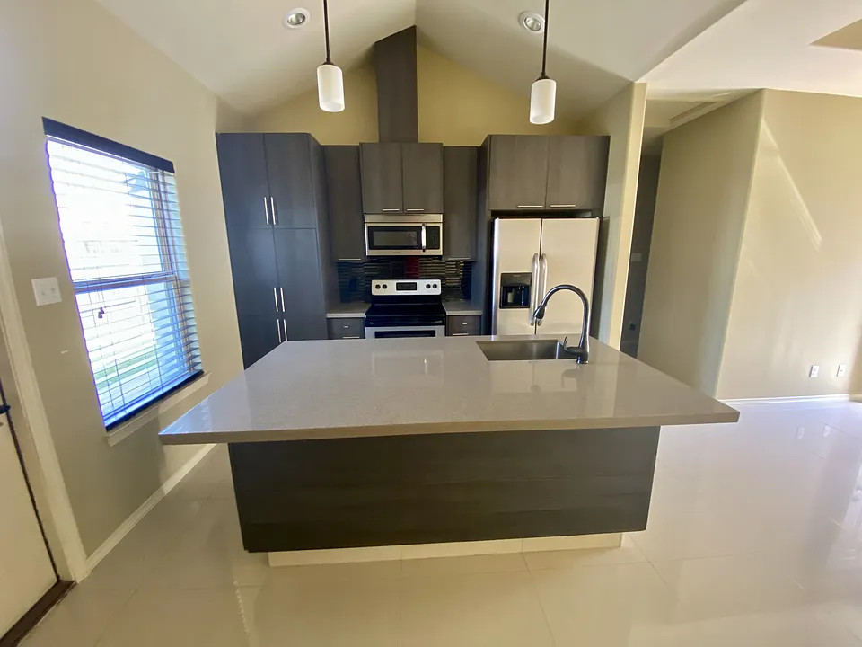 109 Fig Dr