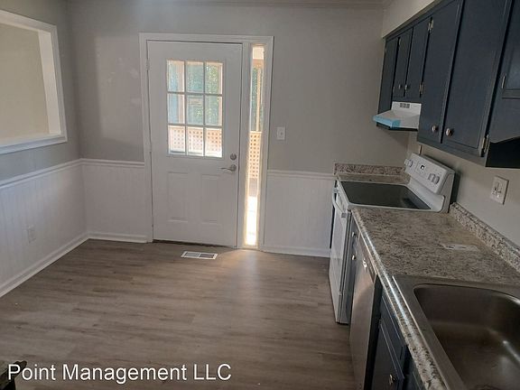 3rd image of 426 Keesling Ave