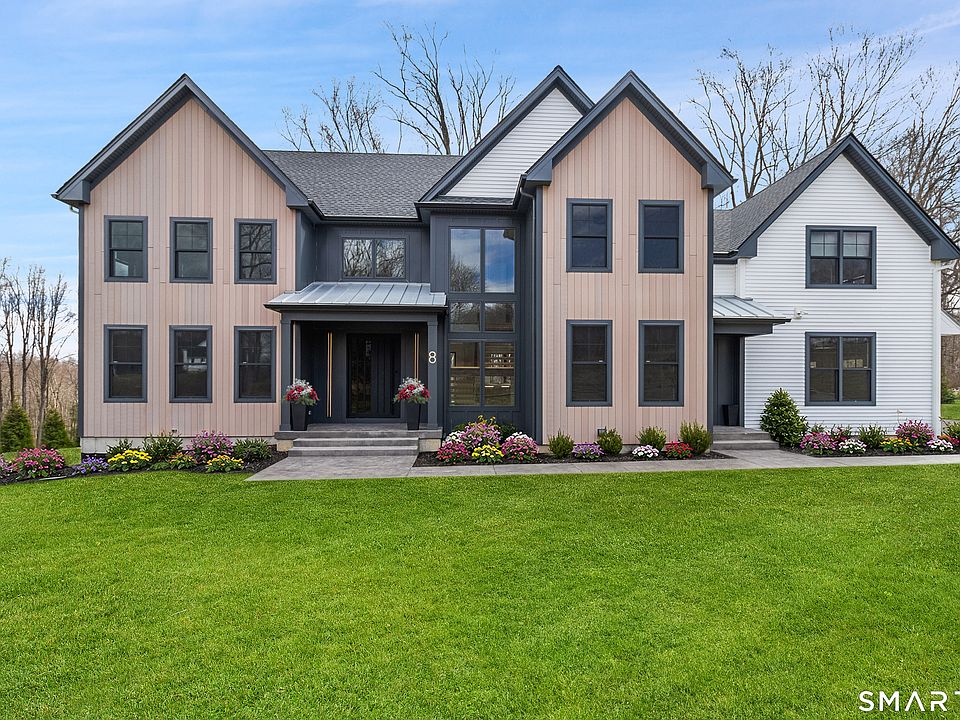1st image of 8 Holly Lane