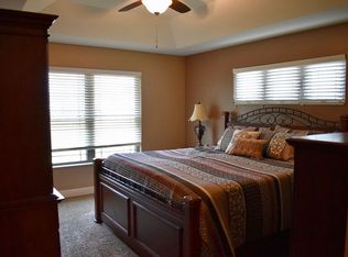 7305 Kindlewood Dr, Edwardsville, IL 62025