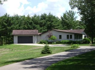 N9650 County Road Vv, Mindoro, WI 54644