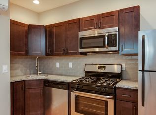 2112 Chancellor St #3, Philadelphia, PA 19103