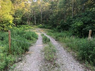 1490 Shermantown Rd, Saunderstown, RI 02874