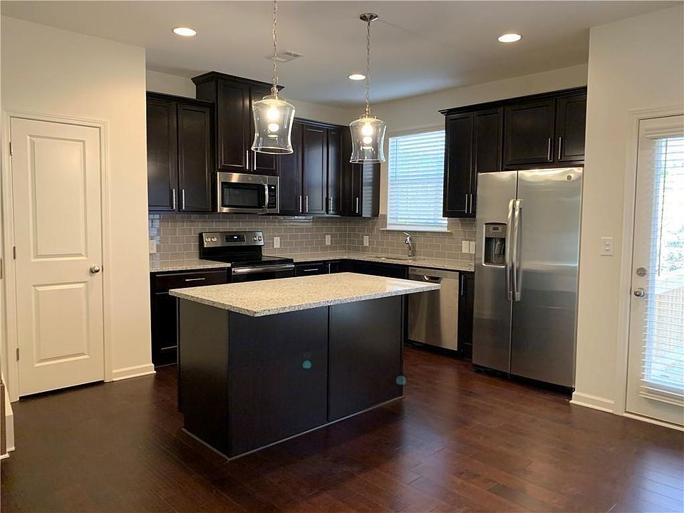 1st image of 2383 Belmont Pl