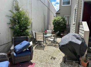 33 S Benson Ave #1, Margate, NJ 08402
