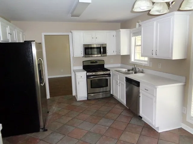 5430 Harris Creek Dr — Photo 10